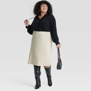 Cream Ribbed Knit Midi Pencil Skirt Side Slit Plus Size 1X NWT